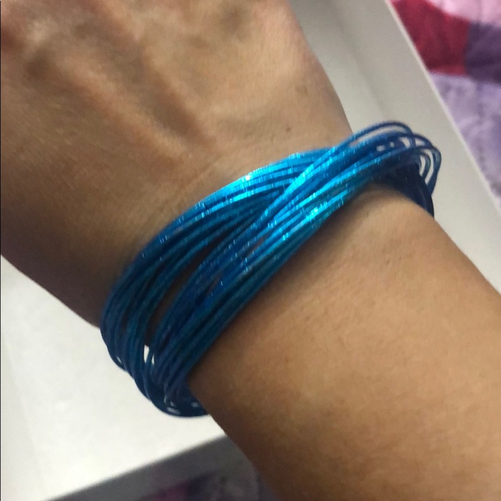 Multiple bangles. Blue - Picture 2 of 4